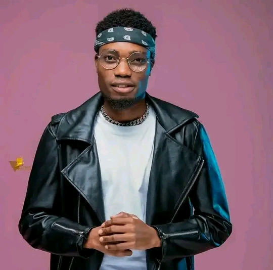 Ahh obeba mw ft-Sir-lora-we-will-miss-you